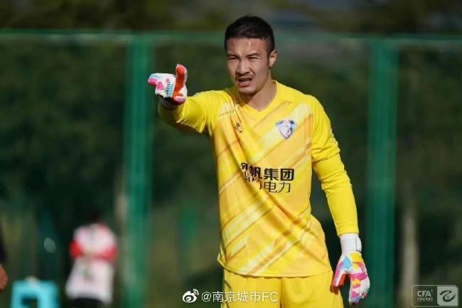 国米1-0领先博洛尼亚加时赛第21分钟，博洛尼亚的角球，利科扬尼斯开向后点，皮球在出底线前被勾了回来，别克马破门！